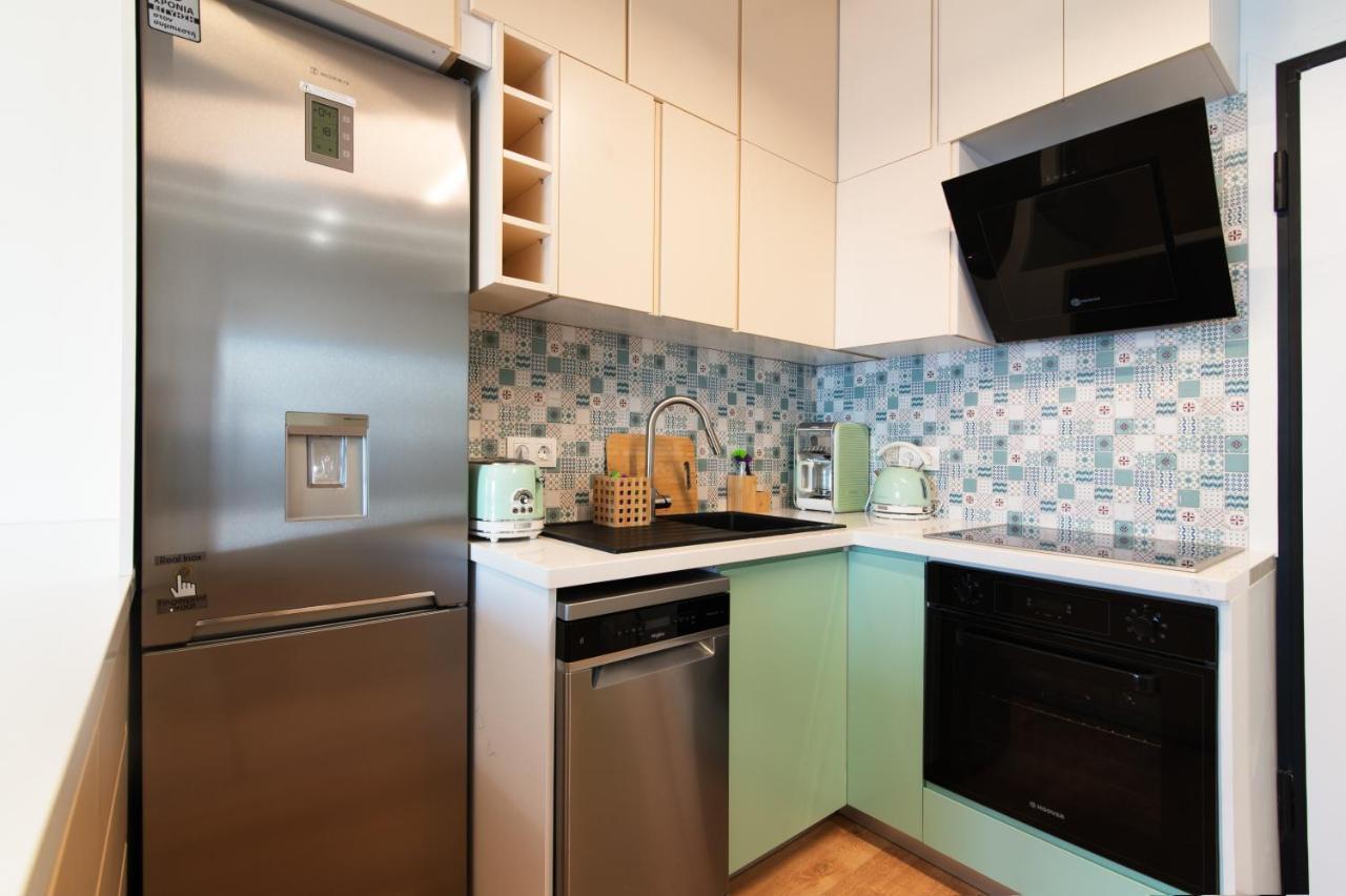 Luxury 1-Bedroom Apartment By The Sea In Athen Eksteriør billede